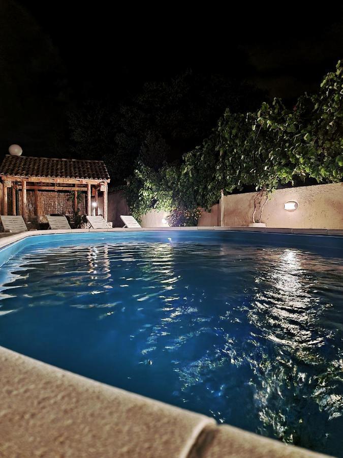 Guesthouse Dila Galovac  Bagian luar foto