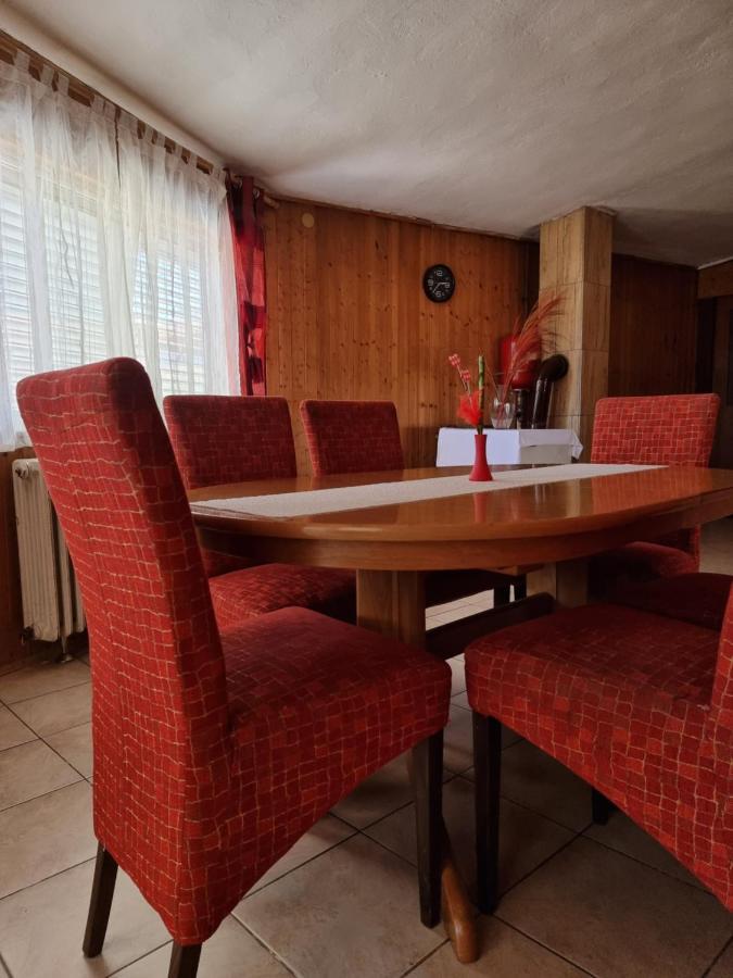 Guesthouse Dila Galovac  Bagian luar foto